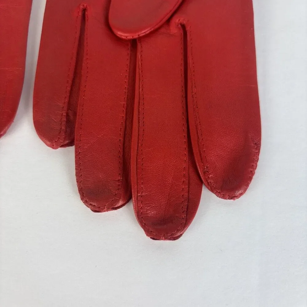 VTG Aris Women's Gloves Red Leather 100% Silk Lined Size 7 1/2 Wrist Length